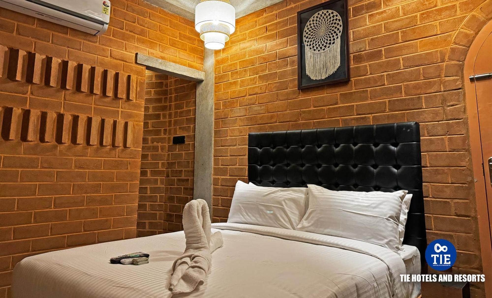 Bed & Breakfast Eden - Tie &